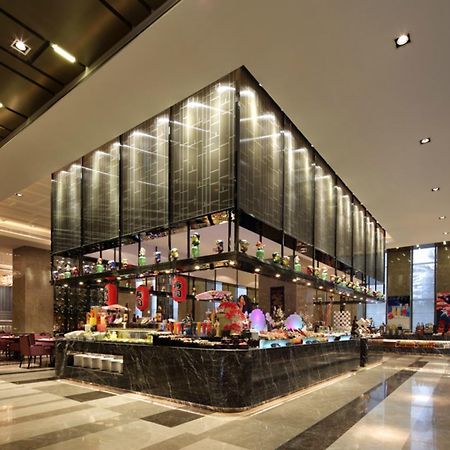 Wanda Realm Liuzhou Hotel Bagian luar foto