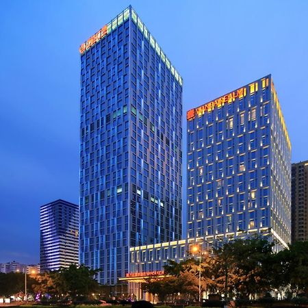 Wanda Realm Liuzhou Hotel Bagian luar foto