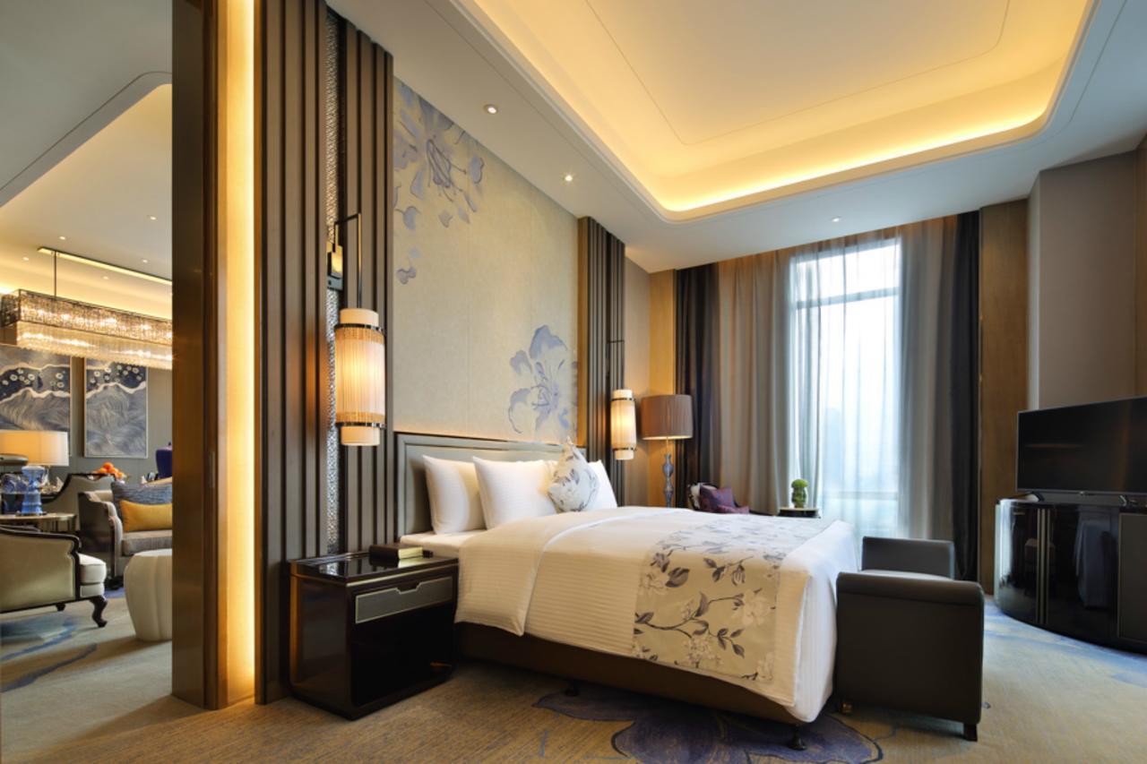 Wanda Realm Liuzhou Hotel Bagian luar foto