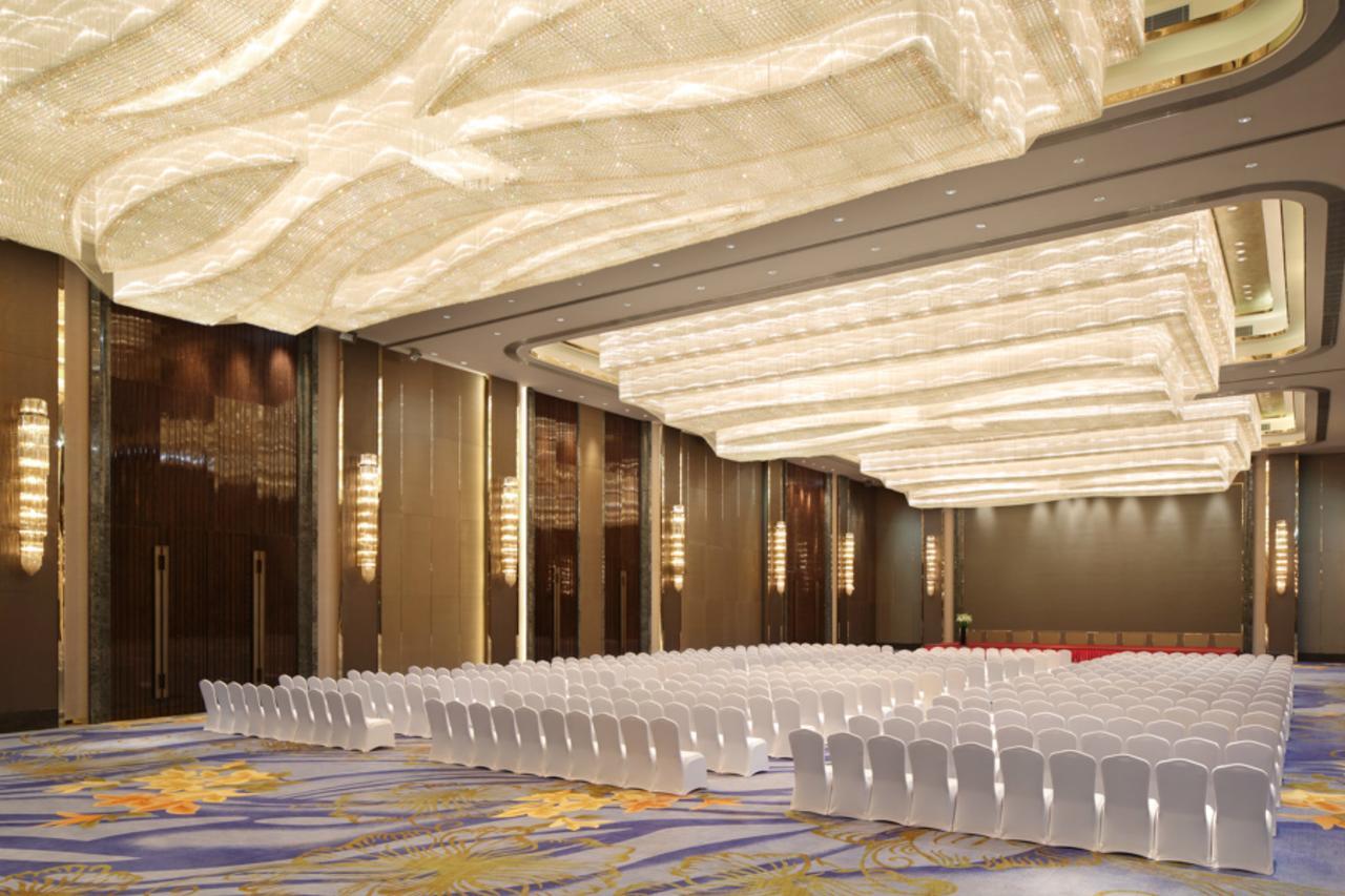 Wanda Realm Liuzhou Hotel Bagian luar foto