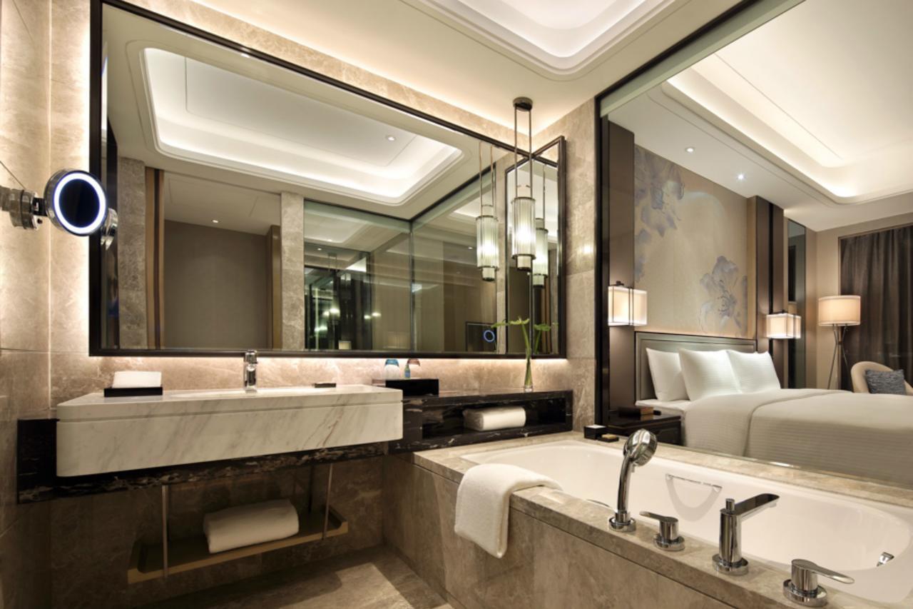 Wanda Realm Liuzhou Hotel Bagian luar foto